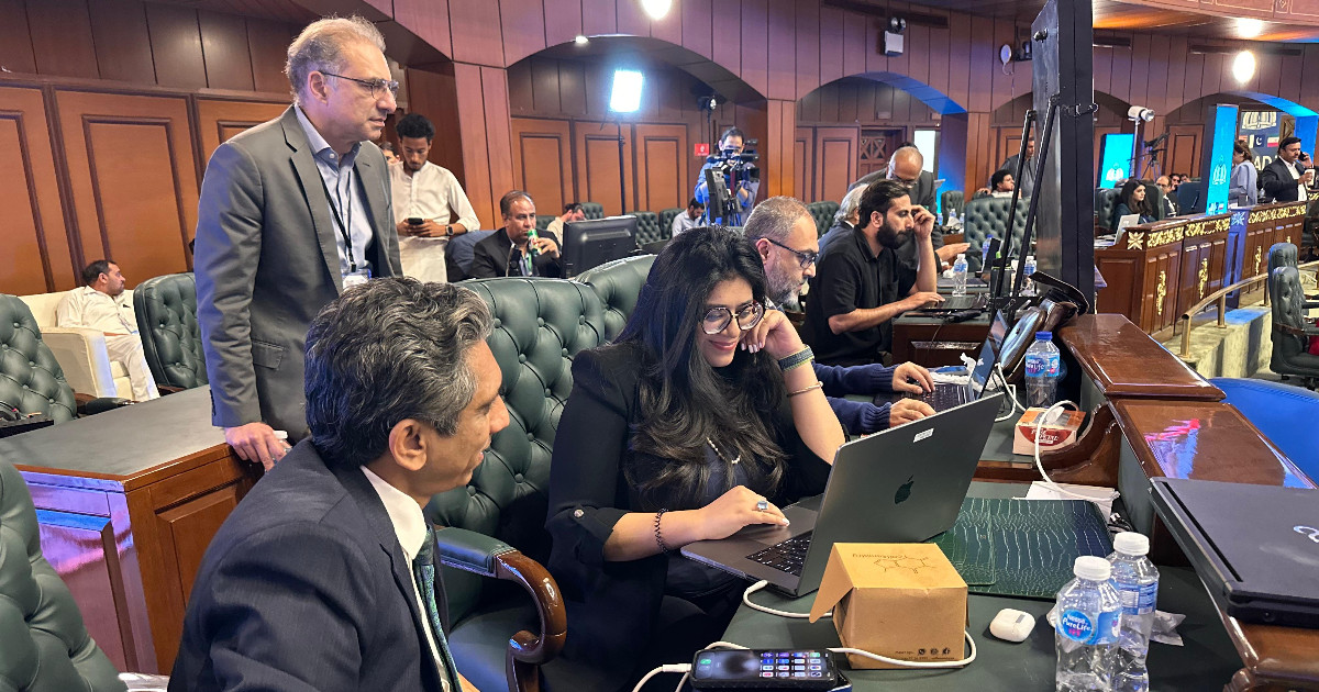 Five stories showing pressure on Pakistan media Five stories showing pressure on Pakistan media