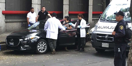 Mexican journalist's bodyguard kills one in apparent carjack