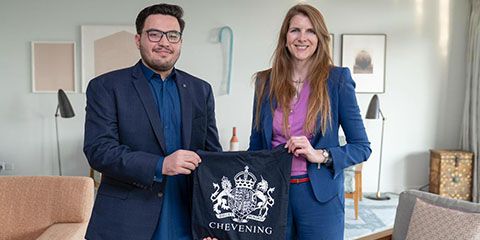 Pakistani journalist wins climate change reporting contest Pakistani journalist wins climate change reporting contest