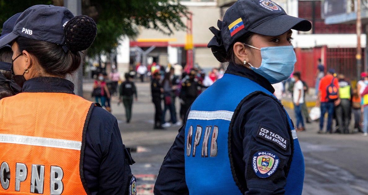 Venezuelan media workers detained amid post-Maduro turmoil Venezuelan media workers detained amid post-Maduro turmoil